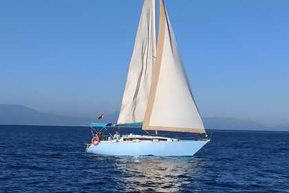 Hyra båt Segelbåt Furia 2.0 Artha finish Puerto de la Duquesa