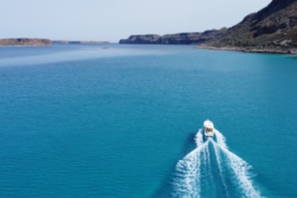 Hire Motorboat UAE UAE Chania