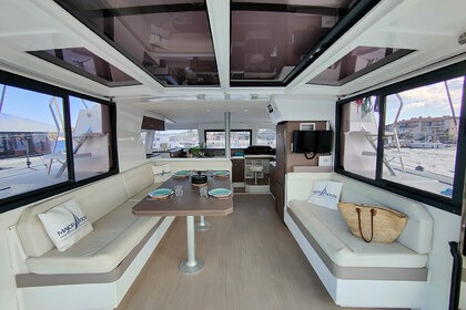 Hire Catamaran  Bali 4.1 Grimaud