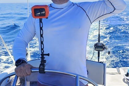 Charter Motorboat Ranieri Shark 17 Saint Julian's