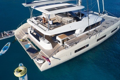 Charter Catamaran Lagoon Lagoon Sixty 5 Split