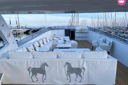 Location Yacht à moteur MondoMarine 30 M Saint-Tropez