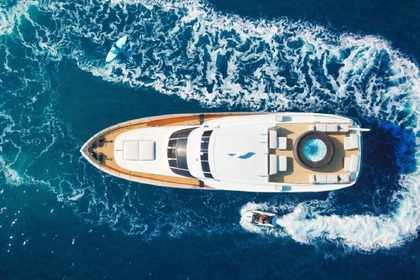 Aluguel Iate a motor with jacuzzi and sky bar from capri Capri