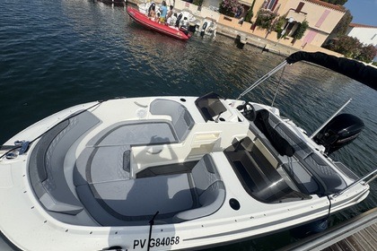 Miete Motorboot Bayliner M17 Saint-Cyprien