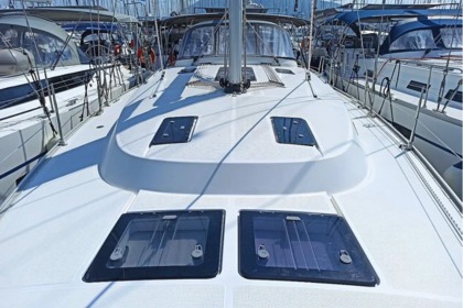 Charter Sailboat BAVARIA 45 CRUISER Lefkada