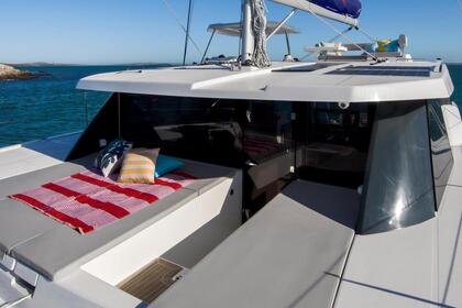 Location Catamaran  Moorings 4200/3 Nassau