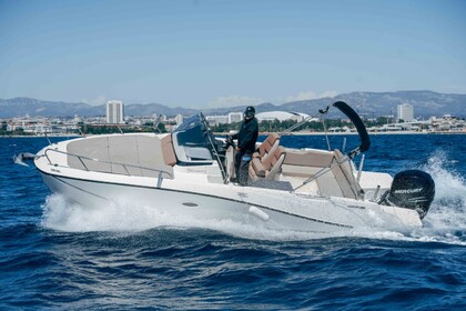 Miete Motorboot Quicksilver Activ 755 Sundeck Marseille