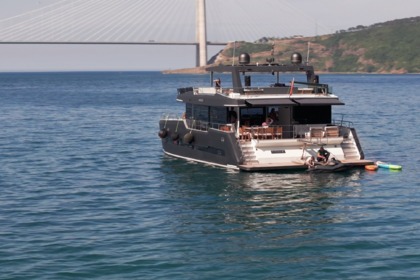 Location Yacht à moteur Luxury Power Catamaran Istanbul