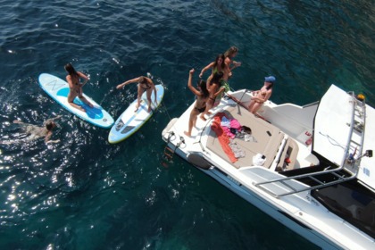 Hire Motorboat Bayliner Trophy Hvar