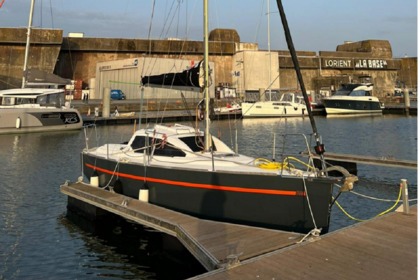 Charter Sailboat Fora Marine Rm 8.80 Lorient