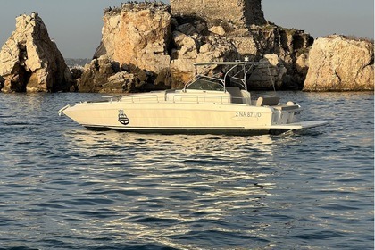 Noleggio Yacht a motore Conam Conam 36 Capri