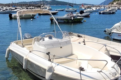 Location Bateau à moteur Jeanneau Cap camarat  5.5 Toulon