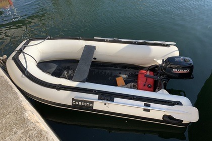 Rental Motorboat Cabesto Annexe 2m90 semi rigide Grimaud
