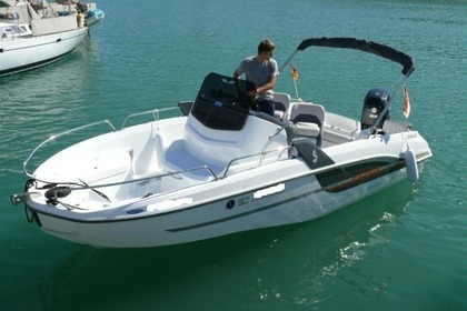 Verhuur Motorboot BENETEAU 6.6 FLYERDECK Torrevieja