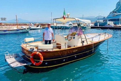 Alquiler Lancha Fratelli Aprea 75 Capri