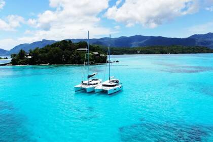 Location Catamaran  LAGOON 42 2020 Mahé