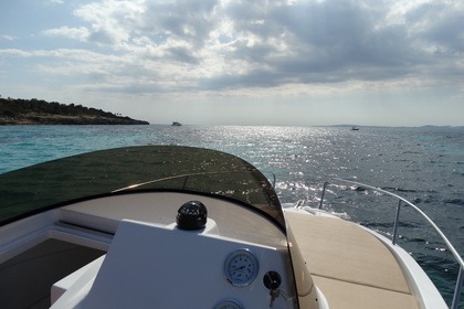 Location Bateau à moteur Astilux 600SD Puerto Portals, Portals Nous