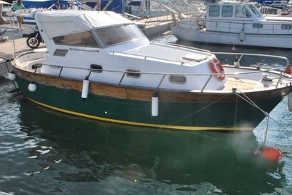 Noleggio Barca a motore Apreamare Smeraldo 8 Cabinato Il Pireo