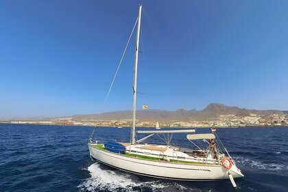 Charter Motorboat Bavaria 49 Puerto Colon