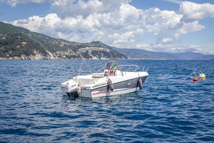 Noleggio Barca senza patente  Selva Marine 5.7 ELEGANCE Rapallo