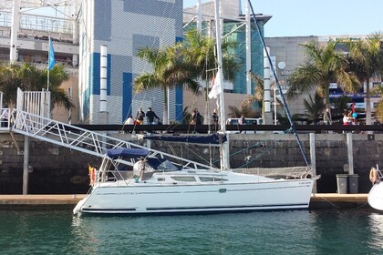 Hyra båt Segelbåt Jeanneau Sun Odyssey 35 Las Palmas de Gran Canaria