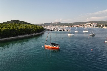 Charter Sailboat Grand Soleil GS43F Performance Lignano Sabbiadoro