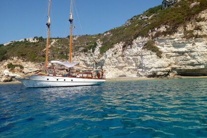 Charter Sailboat boero e farina Goletta ligure Corfu