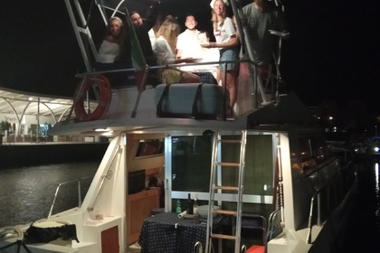 Noleggio Barca a motore MOCHI CRAFT Dominator S42 fly Bisceglie