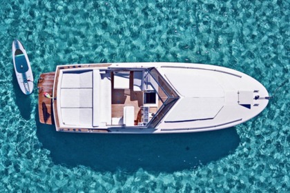 Aluguel Lancha Tornado 38 TOP SECRET Palau