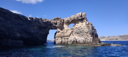 Buġibba Motorboat Buccaneer 22 alt tag text