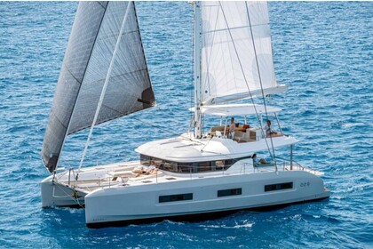 Location Catamaran  Lagoon 55 - Elegance line Split