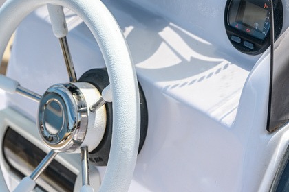 Ενοικίαση Μηχανοκίνητο σκάφος Poseidon 5.10 T Σαντορίνη