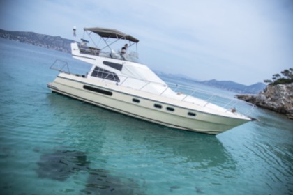 Verhuur Motorboot Princess V45 Athene