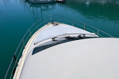Noleggio Yacht Aicon 56 Fly Capo d'Orlando