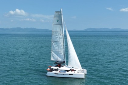 Hire Catamaran Lagoon Lagoon 52F Phuket