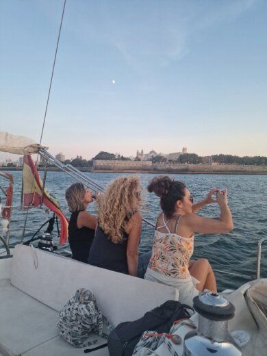 Sailboat Beneteau Oceanis Clipper 473 boat plan