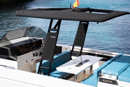 Location Bateau à moteur De Antonio Yachts D29 Port Mahon