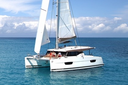 Charter Catamaran Fountaine Pajot LUCIA Cannes