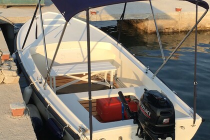 Hire Boat without licence  Traditional Wooden Boat Pasara Blace