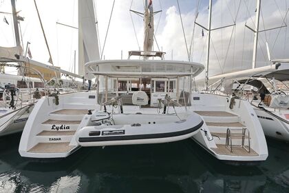 Charter Catamaran Lagoon-Bénéteau Lagoon 450 F - 4 + 2 cab. Trogir