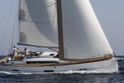 Location Voilier Dufour Yachts Dufour 460 GL with watermaker Port Charles Ornano