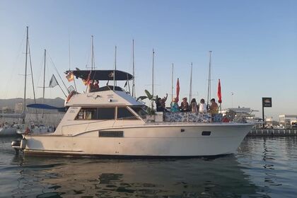 Charter Motorboat Hatteras FISCHERMAN 42 Fuengirola