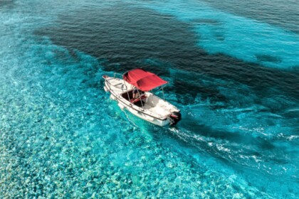 Charter Motorboat Nautika 500 Vela Luka