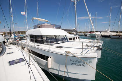 Rental Catamaran Fountaine Pajot Fountaine Pajot MY 37 Pomer