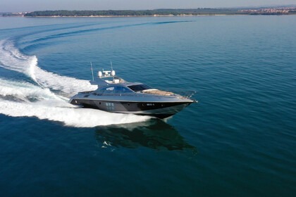 Charter Motor yacht Azimut 68S Split