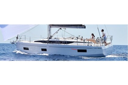 Hire Sailboat  Bavaria C42 Primošten