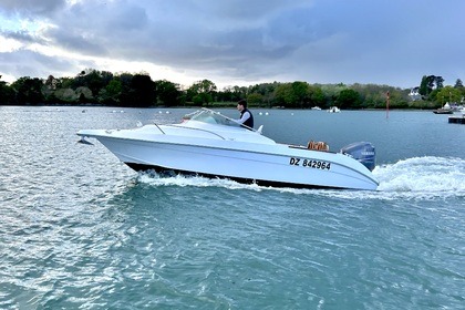 Hire Motorboat Beneteau Flyer 660 La Forêt-Fouesnant