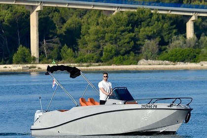 Miete Motorboot Quicksilver Activ 555 Open LIMITED EDITION Preko
