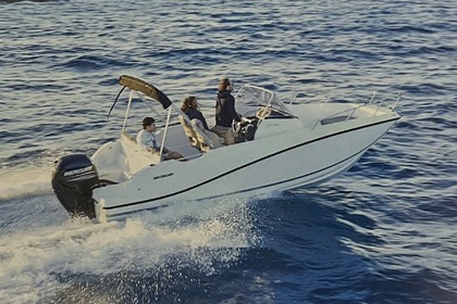 Rental Motorboat Quicksilver Activ open 675 Arzon