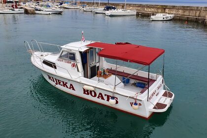 Rental Motorboat Jeanneau Islander 750 Opatija